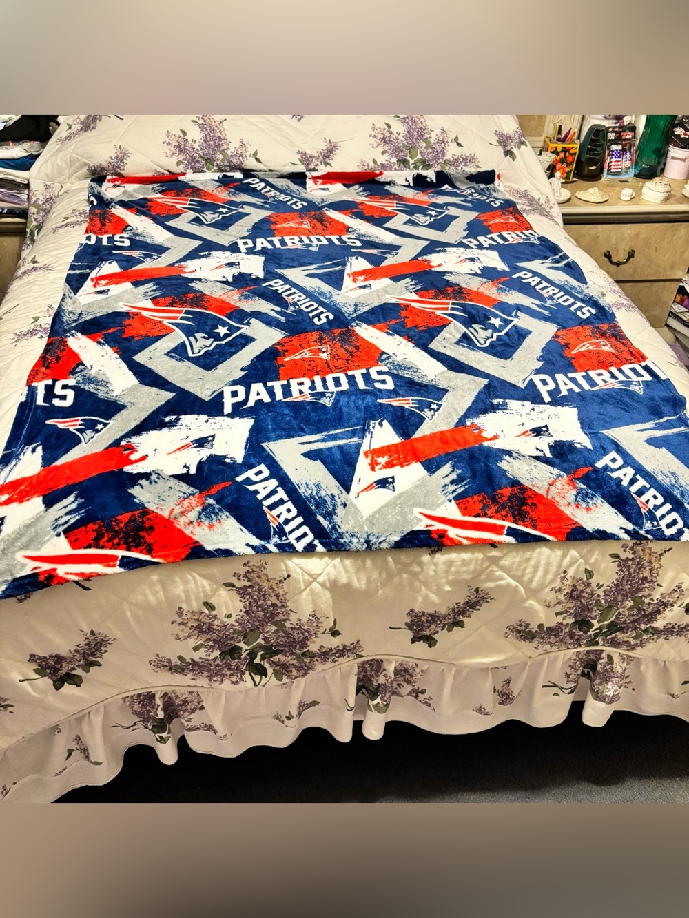 New England Patriots Plush Throw Blanket - Navy/Red/White 65”L x 50”W